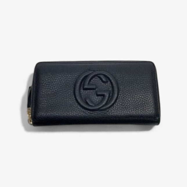 Gucci Soho Zip Wallet – Black Pebbled Leather with Tassel