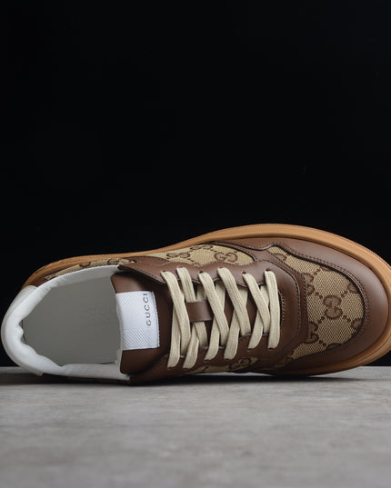 Gucci Supreme Beige Casual Sneakers