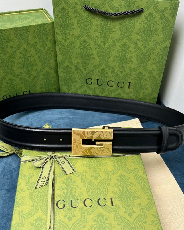 Gucci Thin Belt – Black Leather with Floral Engraved Square G Buckle