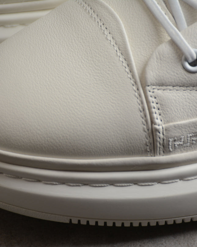 Gucci White Bee Embroidered Low-Top Sneaker