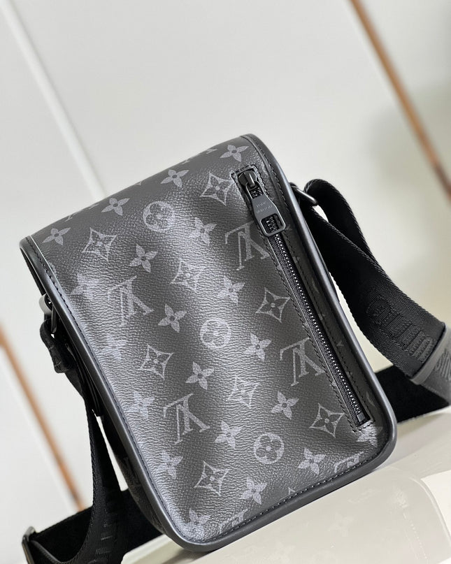 Louis Vuitton S Lock Vertical Wearable Wallet – Monogram Eclipse