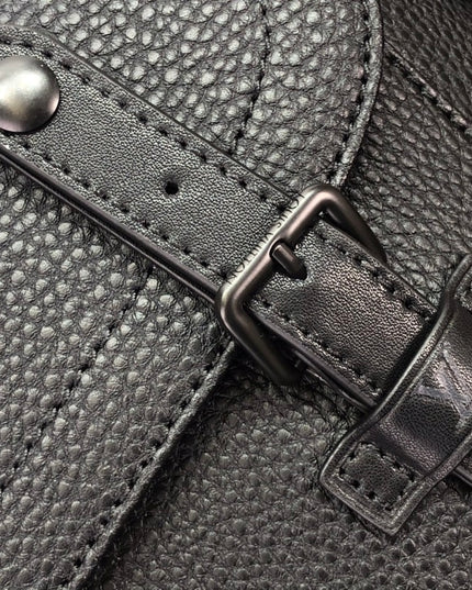 Louis Vuitton Christopher Messenger Bag M58476