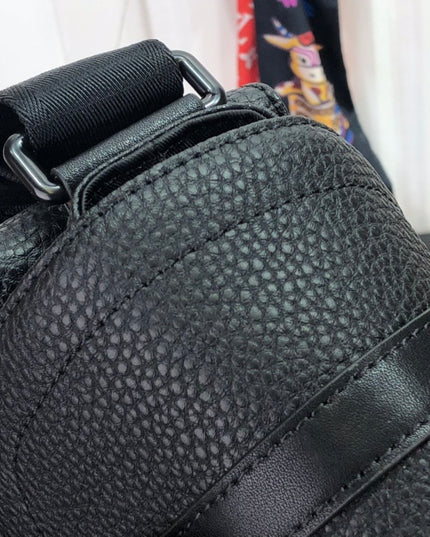 Louis Vuitton Christopher Messenger Bag M58476