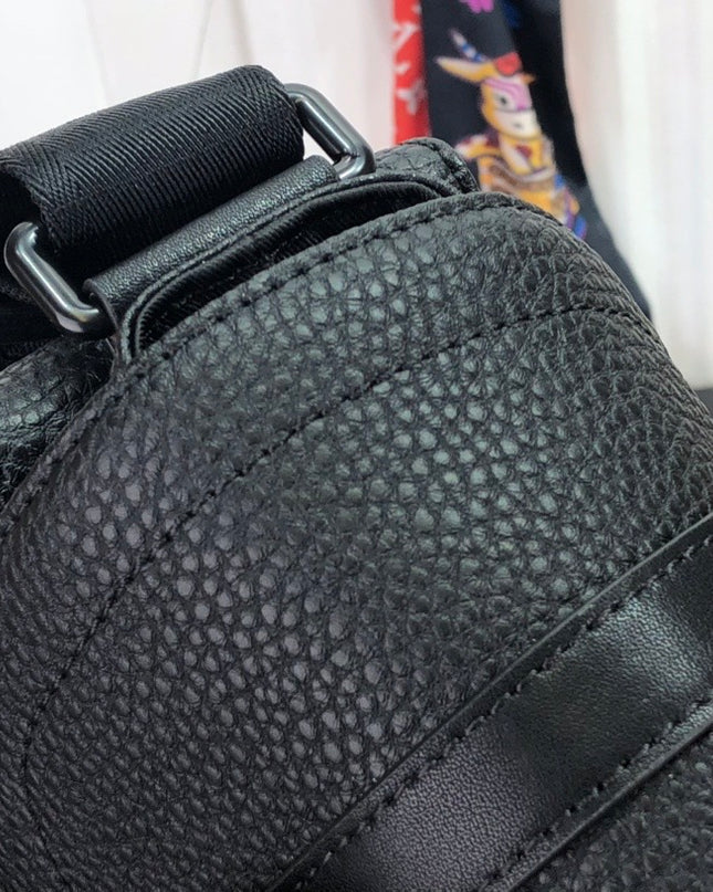 Louis Vuitton Christopher Messenger Bag M58476