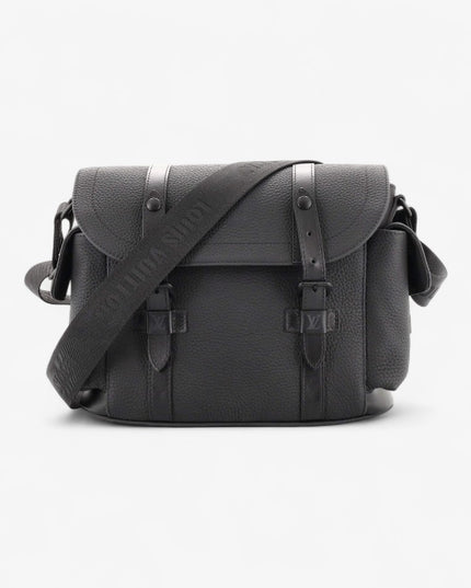 Louis Vuitton Christopher Messenger Bag M58476