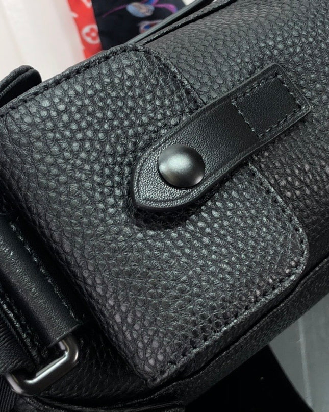 Louis Vuitton Christopher Messenger Bag M58476