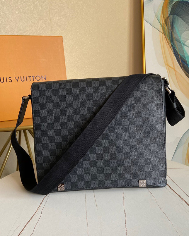 Louis Vuitton District MM Messenger Bag N41029
