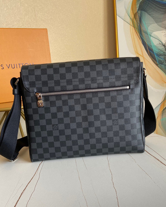 Louis Vuitton District MM Messenger Bag N41029