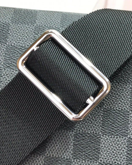 Louis Vuitton District PM Messenger Bag N40349