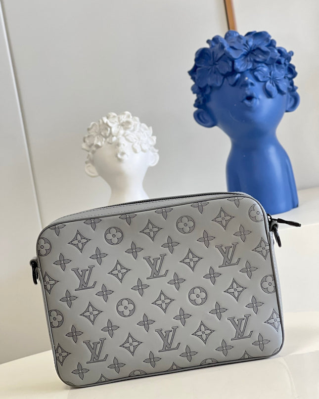 Louis Vuitton Duo Messenger Bag M46104