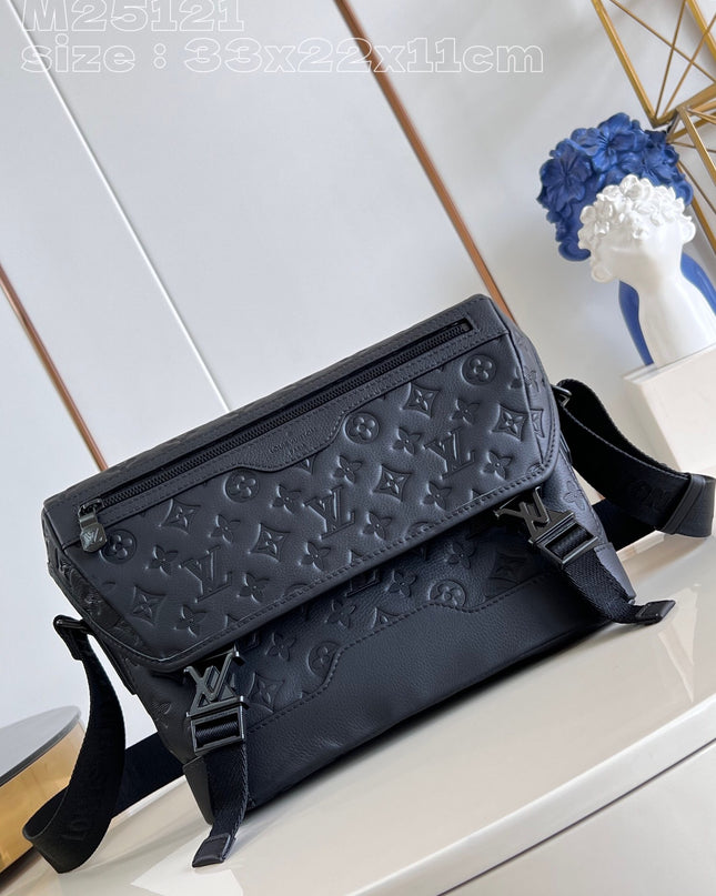 Louis Vuitton Messenger Voyager Pm Bag M25121