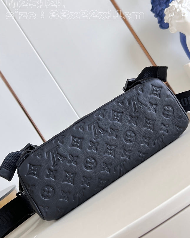 Louis Vuitton Messenger Voyager Pm Bag M25121