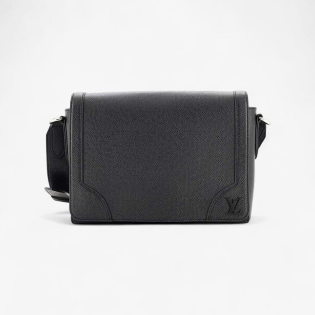Louis Vuitton New Flap Messenger Bag M30807 - Premium Black