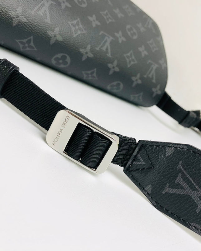 Louis Vuitton Monogram Eclipse New Messenger Bag M30746