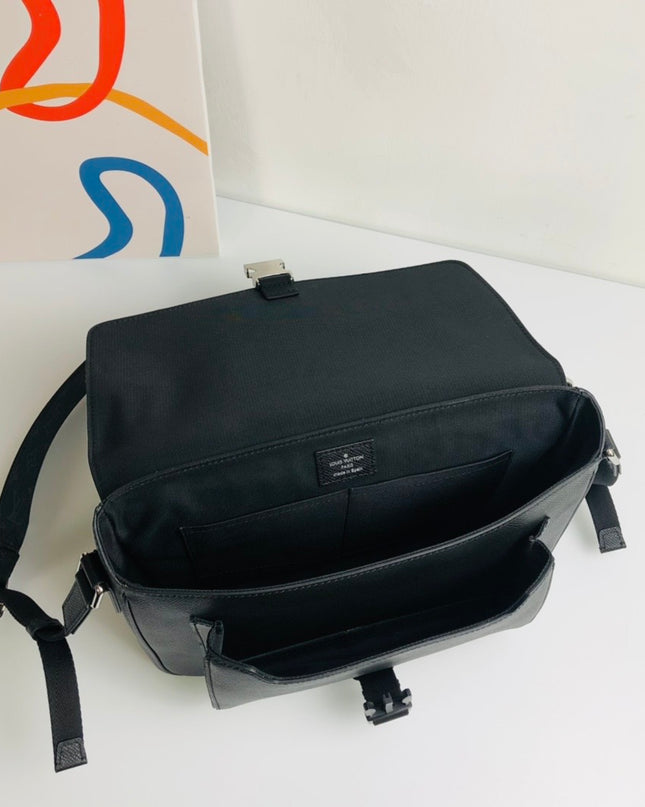Louis Vuitton Monogram Eclipse New Messenger Bag M30746