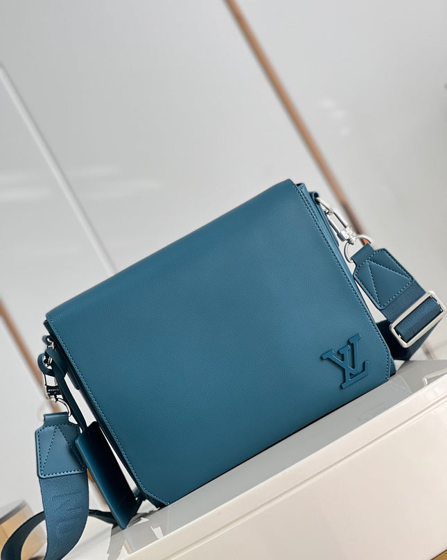 Louis Vuitton New Messenger Bag M59327