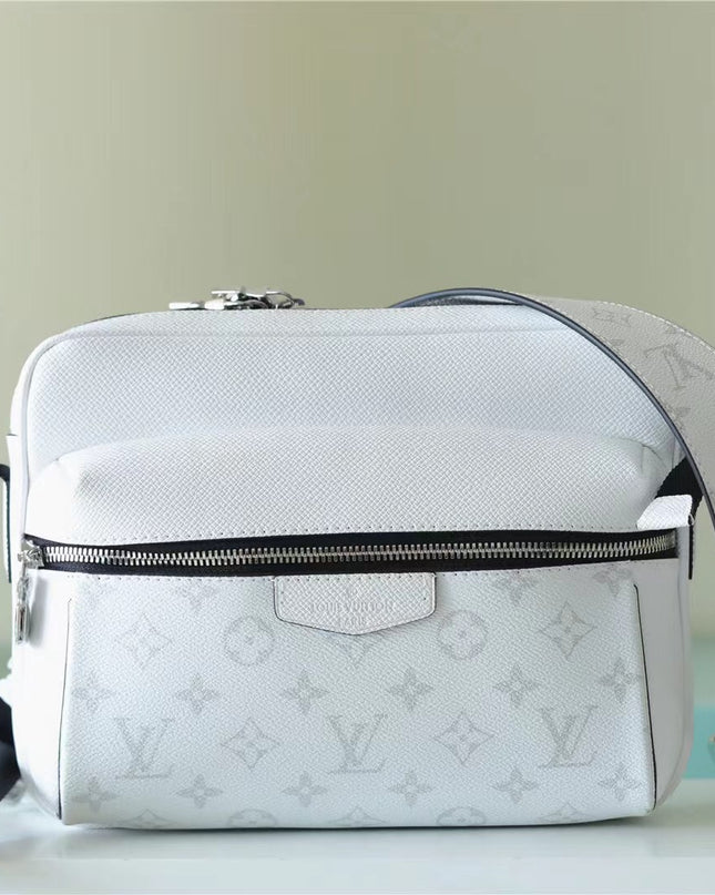 Louis Vuitton Outdoor Messenger Bag M30873