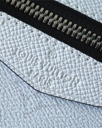Louis Vuitton Outdoor Messenger Bag M30873