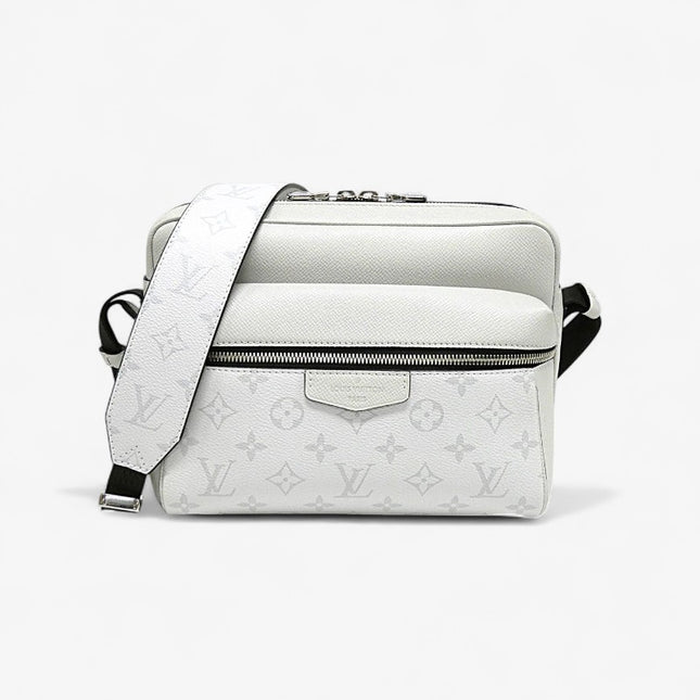 Louis Vuitton Outdoor Messenger Bag M30873
