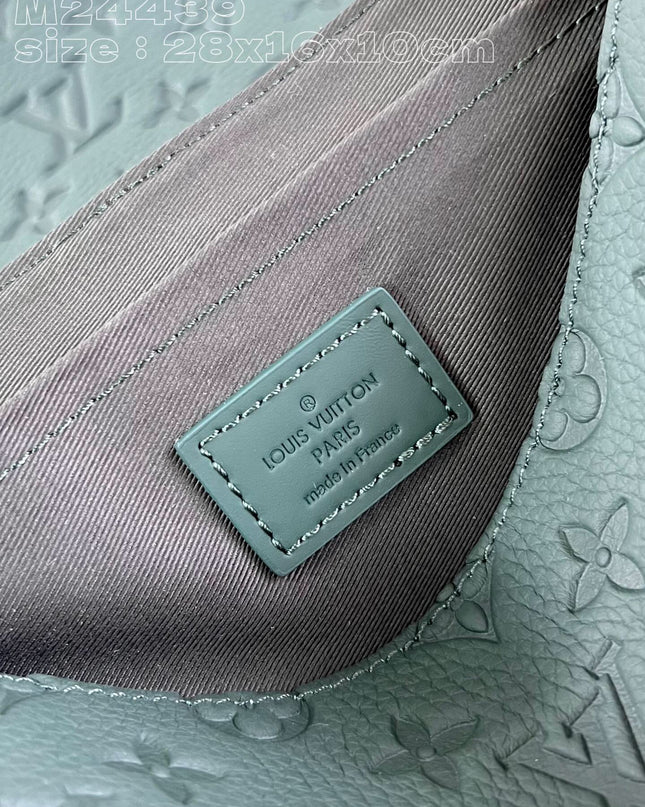 Louis Vuitton S-Cape Messenger Bag M24439