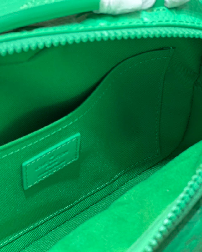 Louis Vuitton S-Lock Messenger Bag M20904