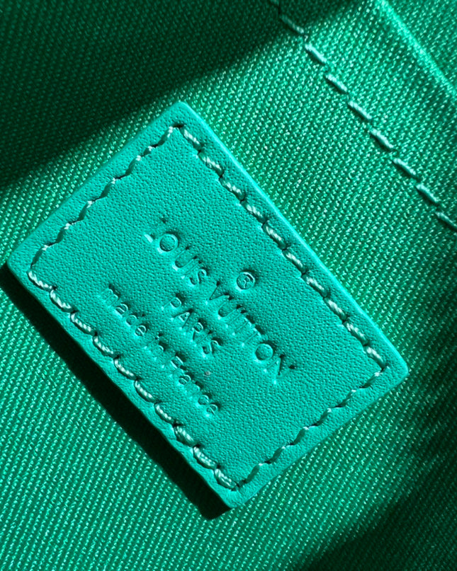 Louis Vuitton S-Lock Messenger Bag M20904