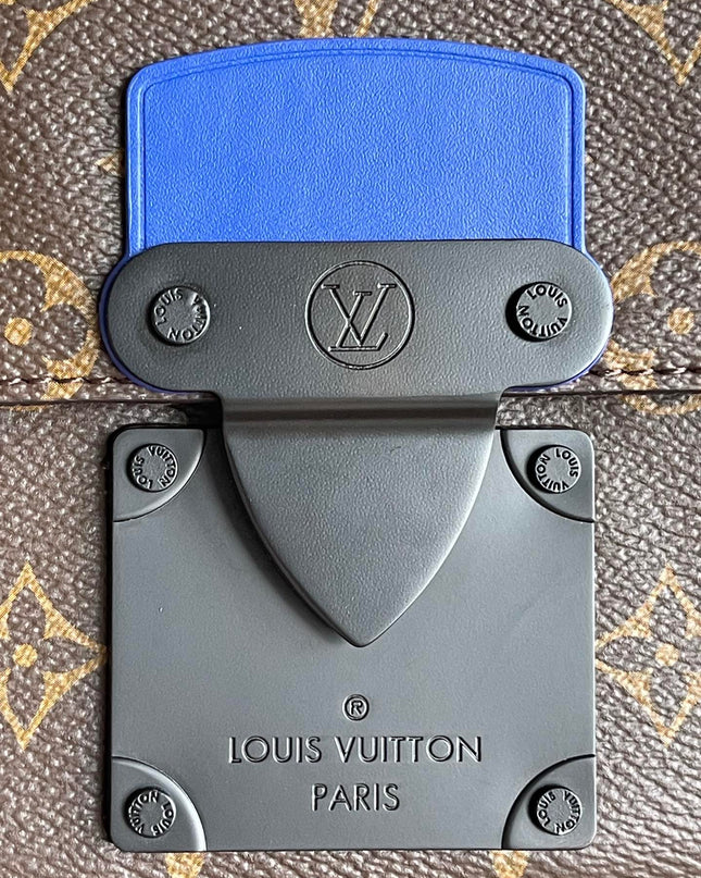 Louis Vuitton S Lock Messenger Bag M45863