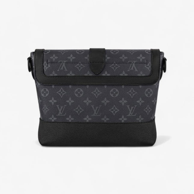 Louis Vuitton Saumur Messenger Bag M45911