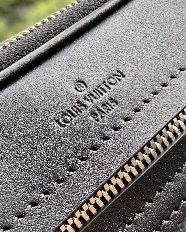 Louis Vuitton Scott Messenger Bag N50018