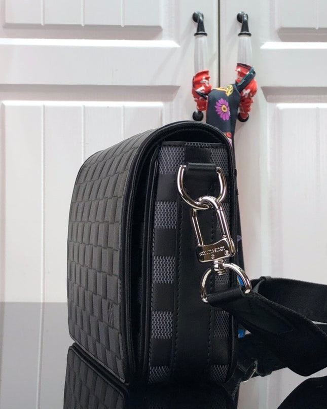 Louis Vuitton Studio Messenger Bag N50007