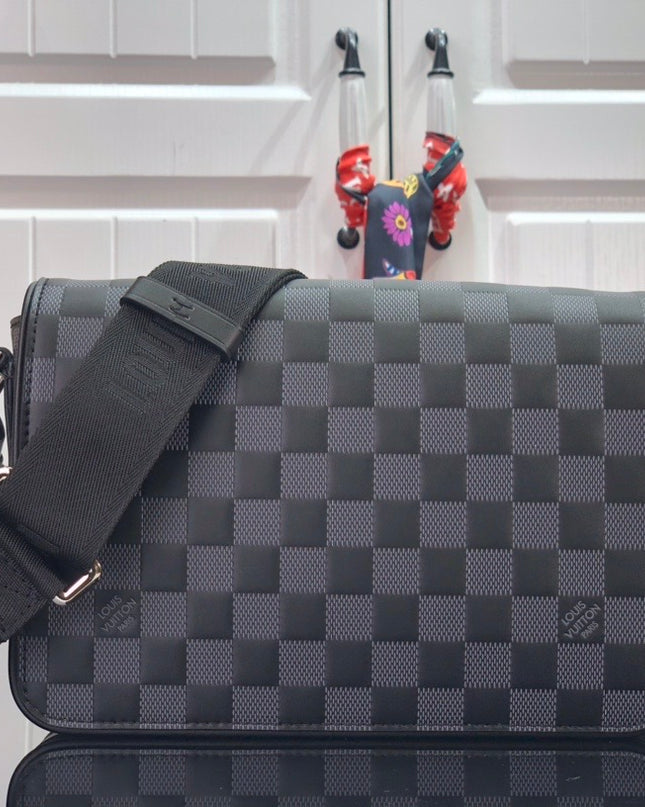 Louis Vuitton Studio Messenger Bag N50007