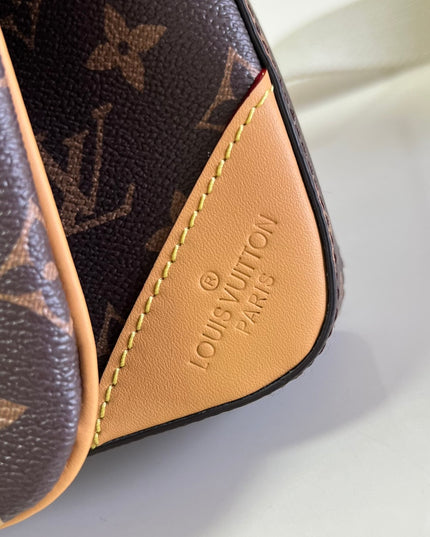Louis Vuitton Trio Messenger Bag M45965