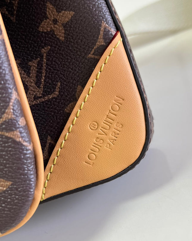 Louis Vuitton Trio Messenger Bag M45965