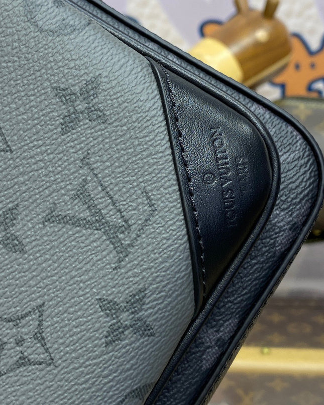 Louis Vuitton Trio Messenger Bag M69443
