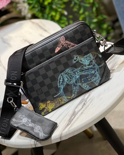 Louis Vuitton Damier Graphite Animal Print Messenger Bag – Limited Edition