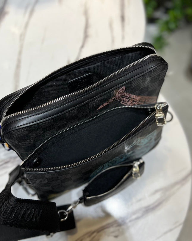 Louis Vuitton Damier Graphite Animal Print Messenger Bag – Limited Edition
