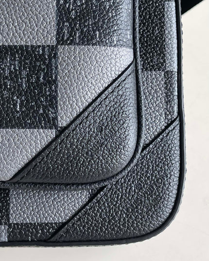 Louis Vuitton Trio Messenger Bag N80401 – Black & Gray