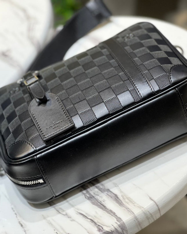 Louis Vuitton Sirius Messenger Bag N45286