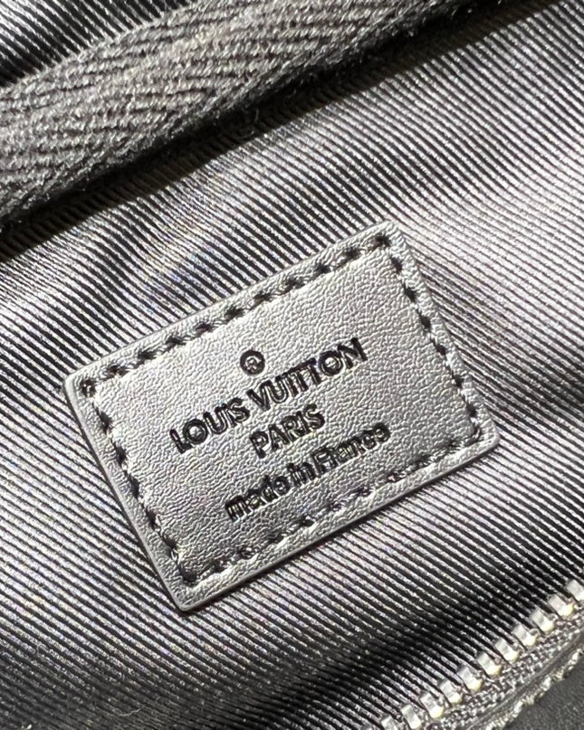 Louis Vuitton Sirius Messenger Bag N45286