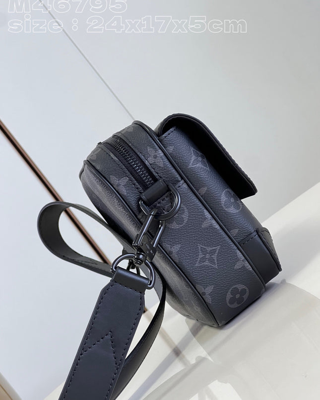 Louis Vuitton Monogram Eclipse Messenger Bag M46295