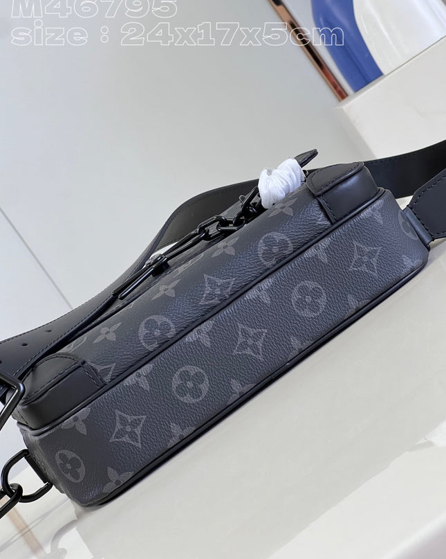 Louis Vuitton Monogram Eclipse Messenger Bag M46295