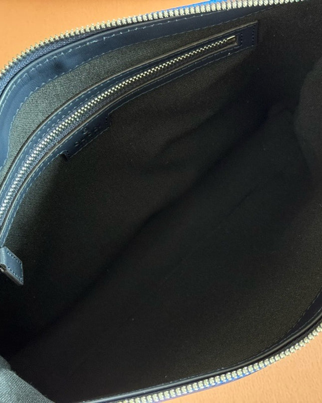 Gucci Chroma Medium Pouch 835692