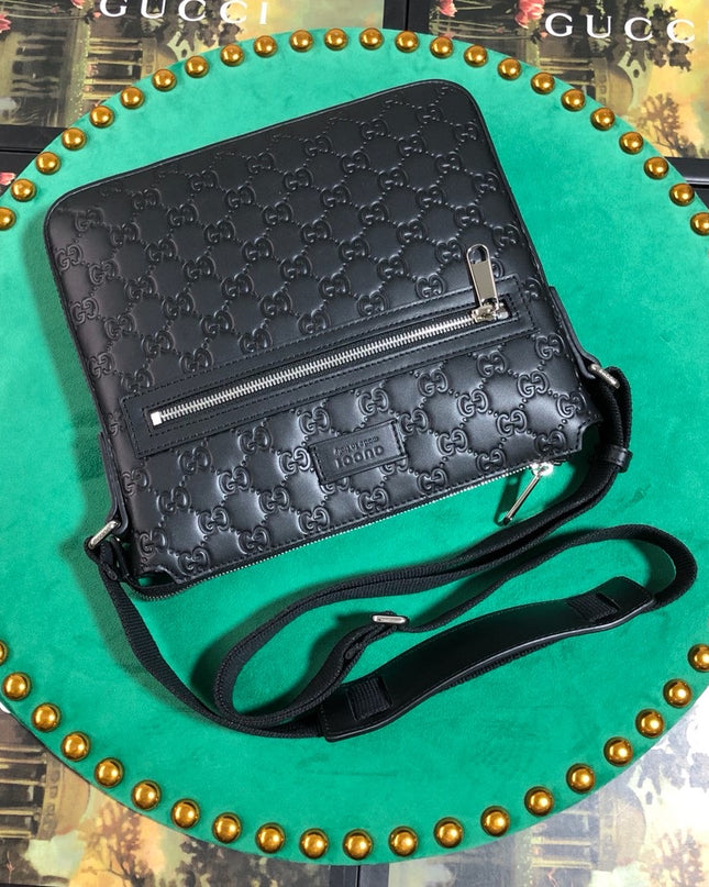 Gucci Gg Signature Messenger Bag 406410