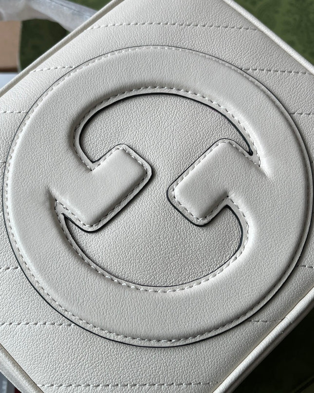 Gucci Blondie Top Handle Bag 744434 - Beige